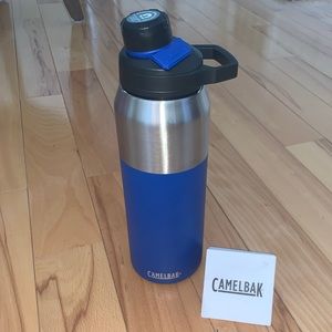 NWOT Camelbak Chute Mag VSS 32oz Water Bottle